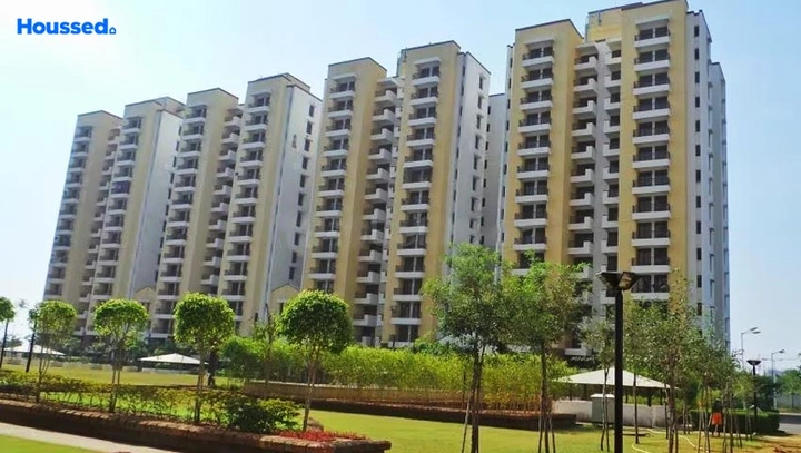 Vipul Gardens